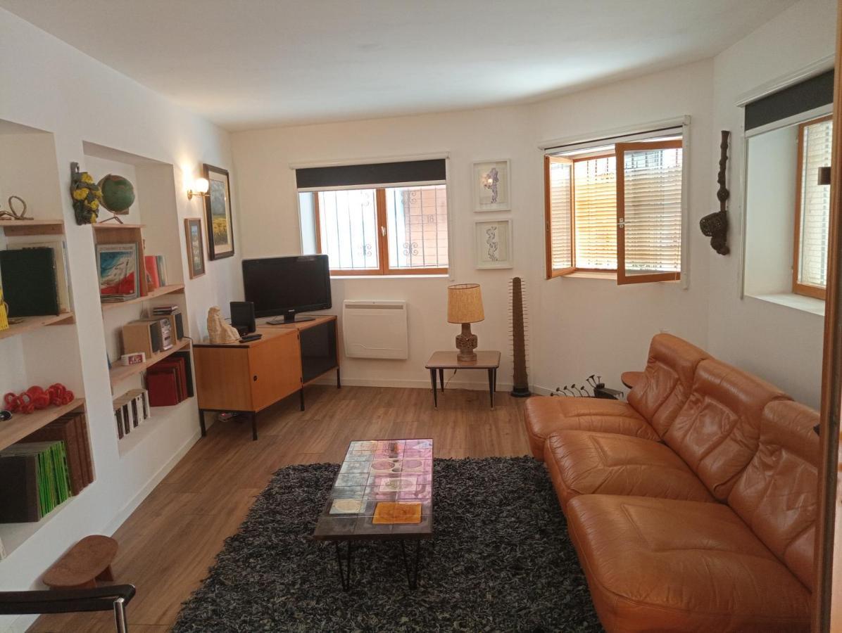 Thuir: Superbe Appartement Dış mekan fotoğraf